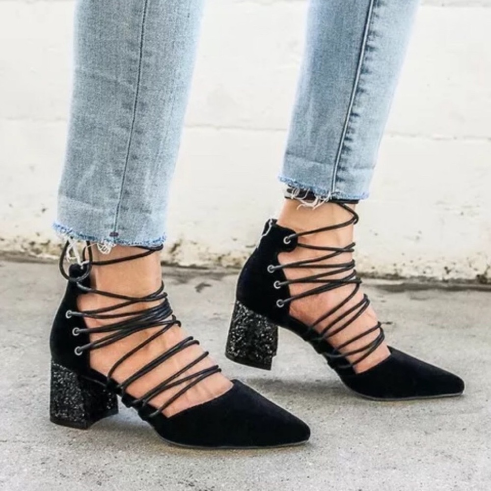 NIB Cute Black Velvet Glitter Heel Lace-Up Pumps